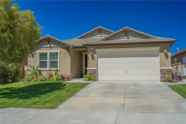 20311 Amorette Ct, Saugus, CA 91350