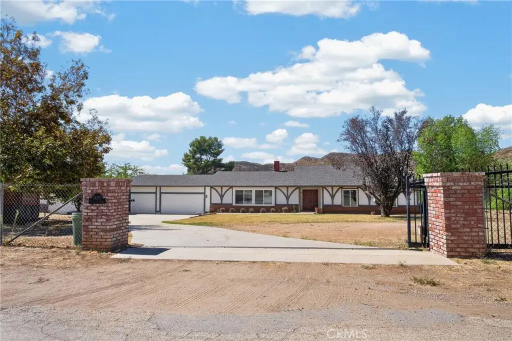 34255 Tyndall, Agua Dulce, CA 91390 - #1