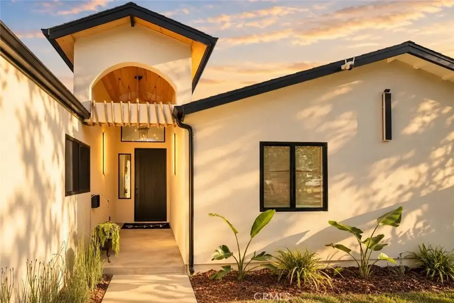 24256 Friar, Woodland Hills, CA 91367 - #2