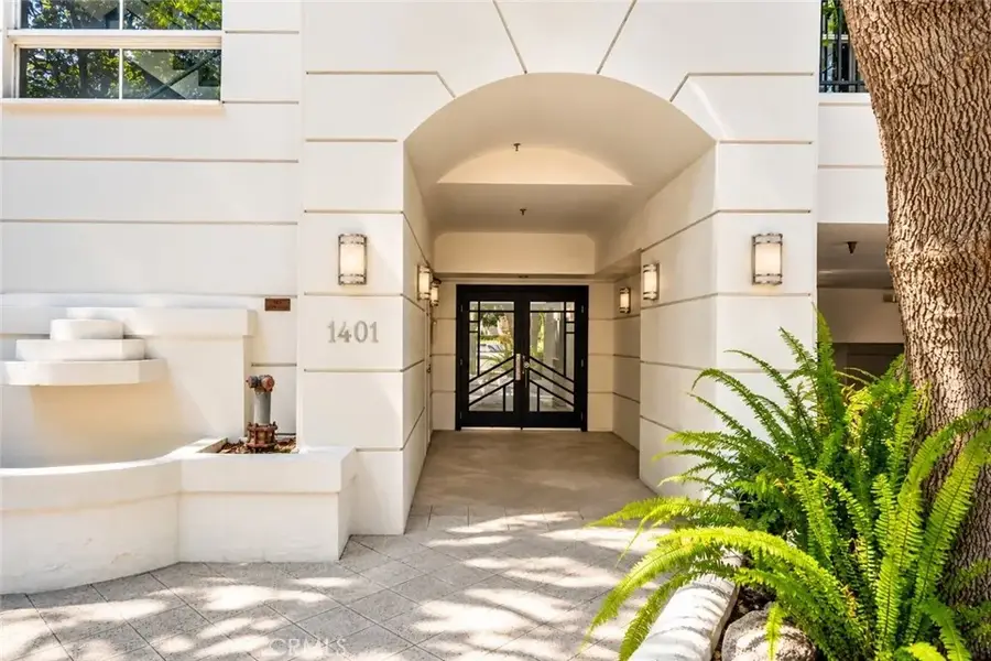 1401 S Bentley Avenue #403, Los Angeles, CA 90025 - #3