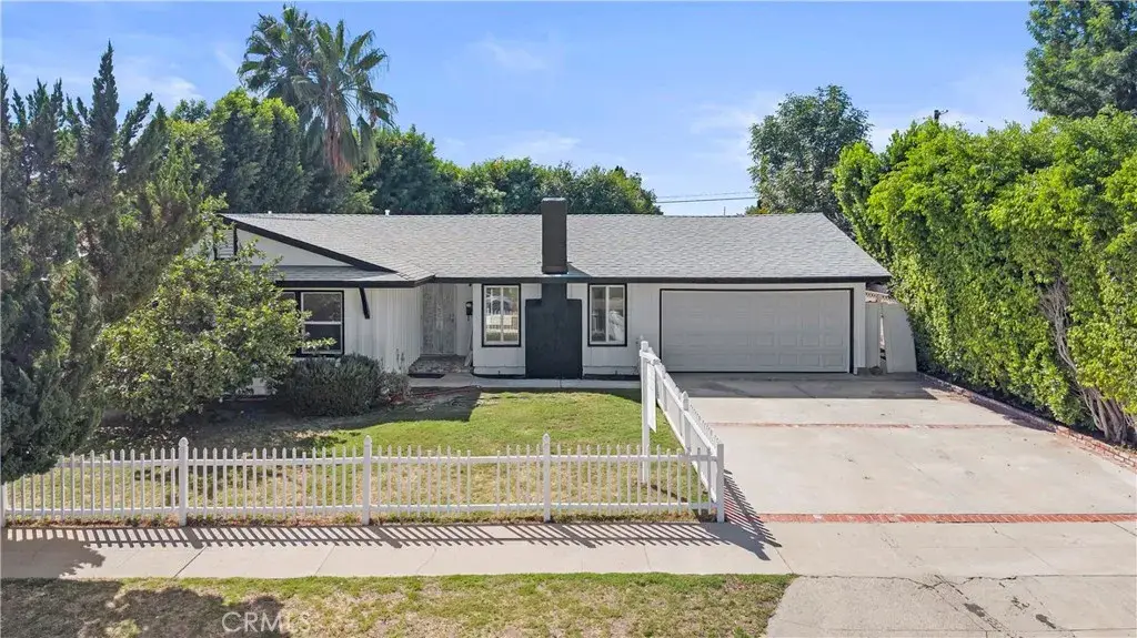 20110 Superior Street, Chatsworth, CA 91311 - #1