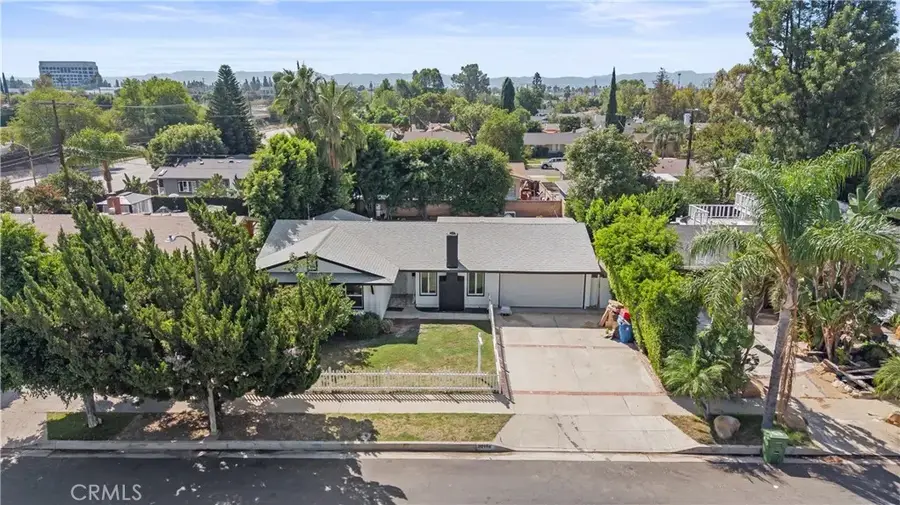 20110 Superior Street, Chatsworth, CA 91311 - #3