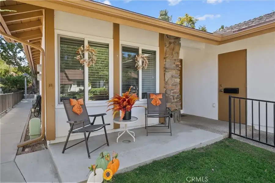 26734 Winsome Circle, Newhall, CA 91321 - #2