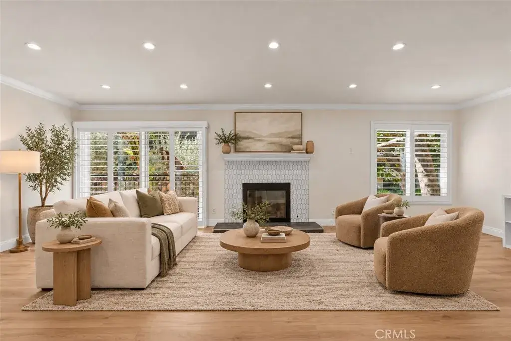1742 S Bentley, Los Angeles, CA 90025 - #1