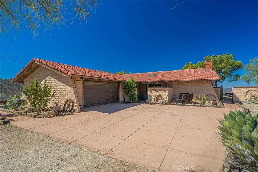 9115 Yucca Hills, Agua Dulce, CA 91390 - #1