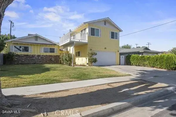 554 W Avenue J-11, Lancaster, CA 93534 - #3