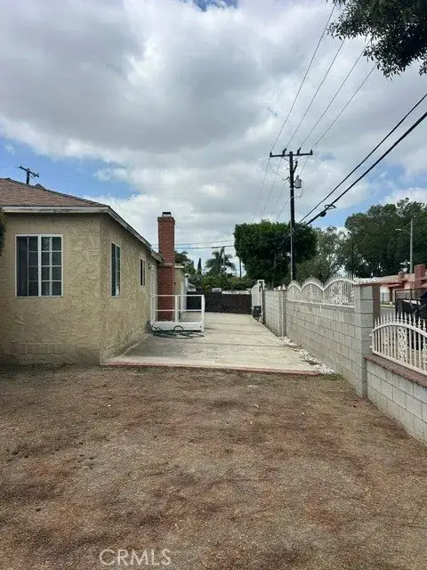 1301 S Castlegate, Compton, CA 90221 - #3