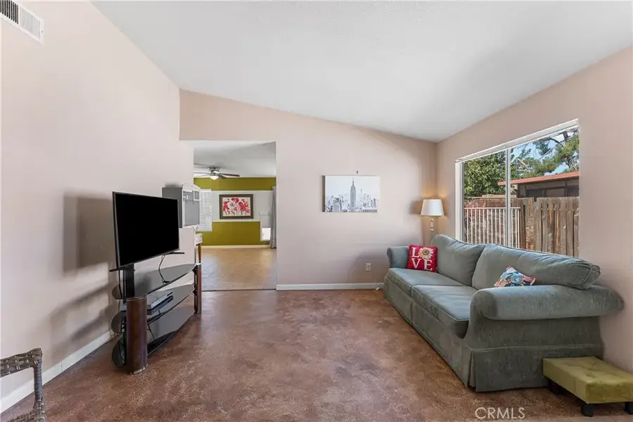 37061 29th East, Palmdale, CA 93550 - #3