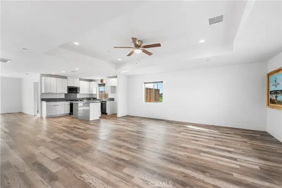 7270 Poppy, California City, CA 93505 - #3