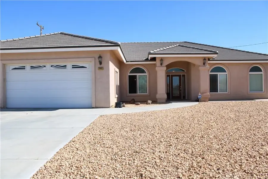 21432 Hector Court, California City, CA 93505 - #2
