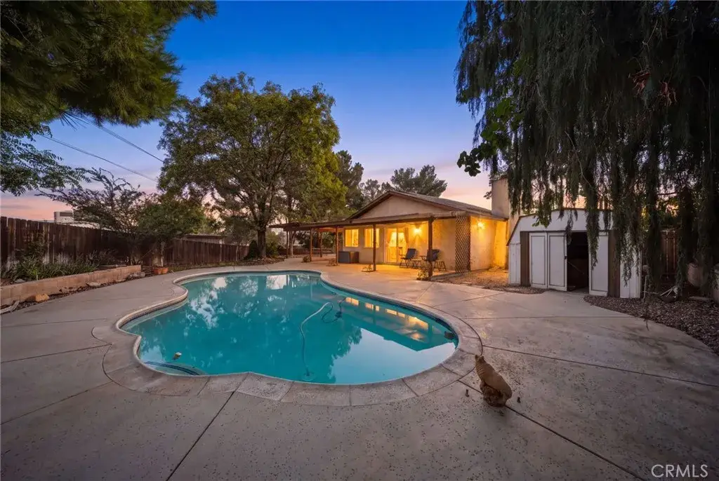14194 Montecito Drive, Victorville, CA 92395 - #1