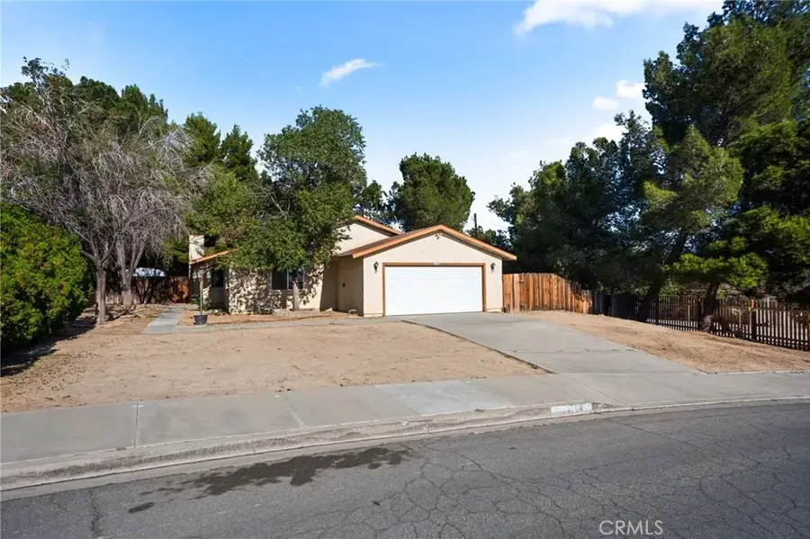 14194 Montecito Drive, Victorville, CA 92395 - #3