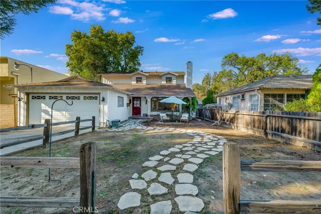 21235 Dumetz Road, Woodland Hills, CA 91364 - #1