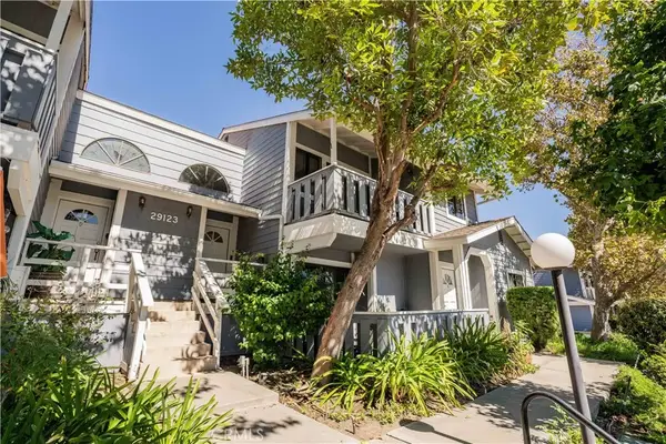 29123 Thousand Oaks Blvd #C, Agoura Hills, CA 91301