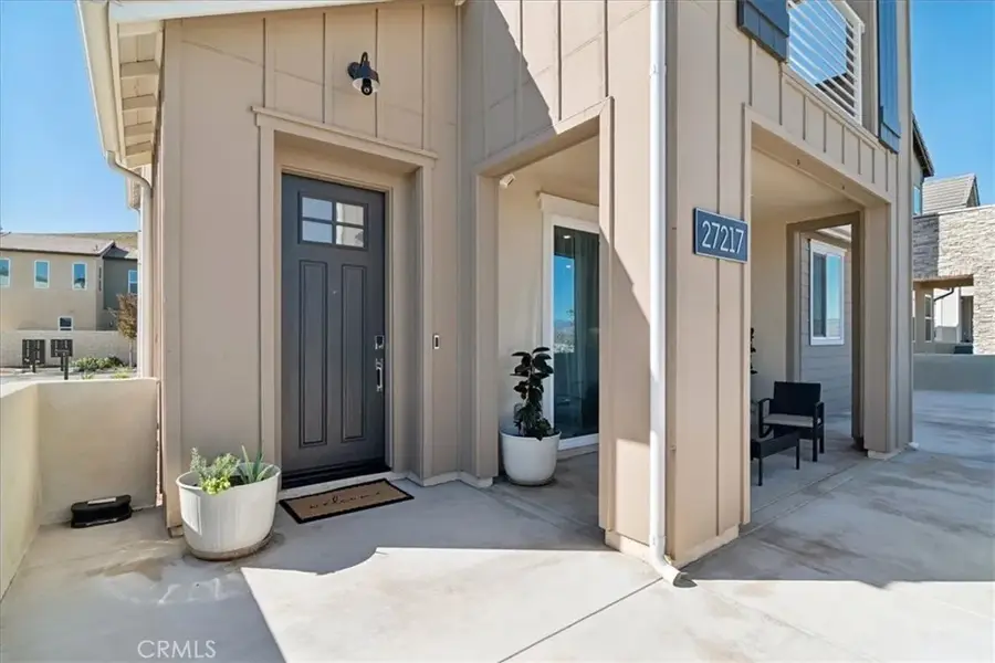 27217 Tamarack Lane, Valencia, CA 91381 - #2