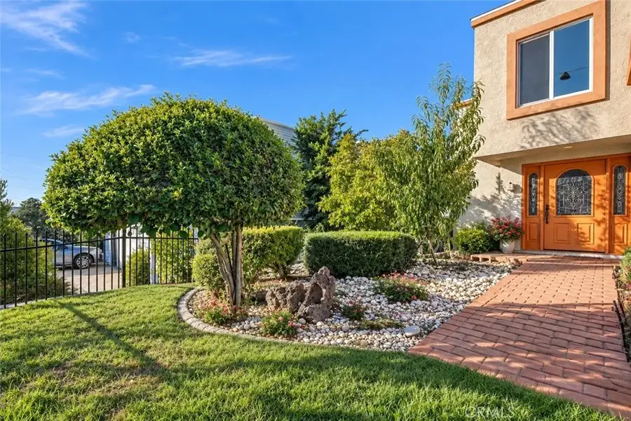 22763 Macfarlane, Woodland Hills, CA 91364 - #2