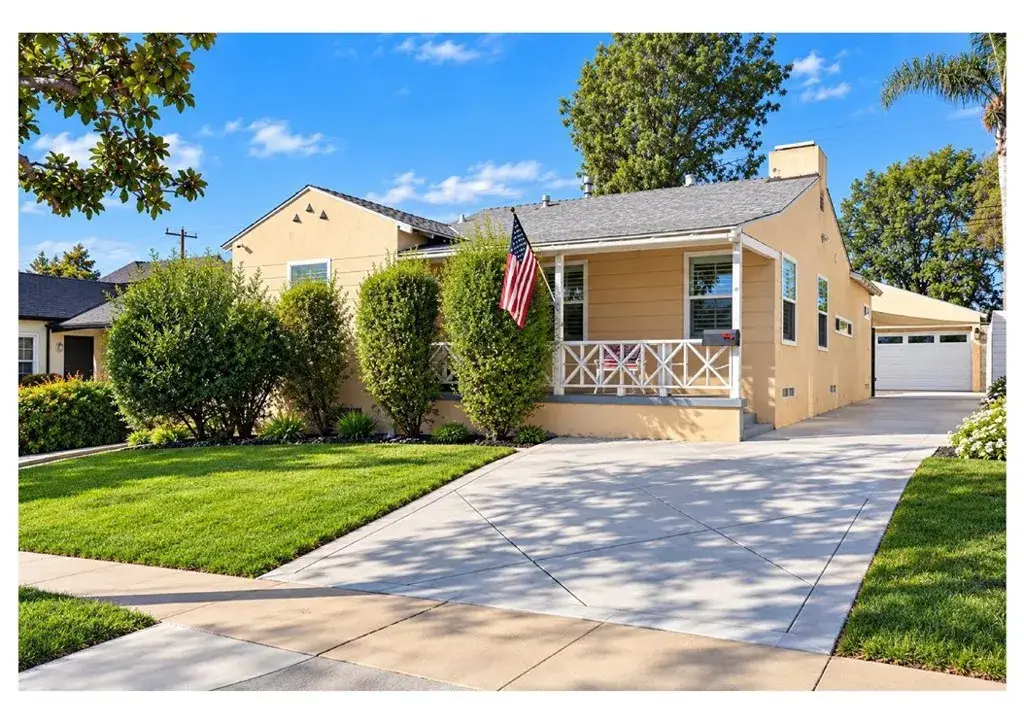 439 W Hillsdale, Inglewood, CA 90302 - #1