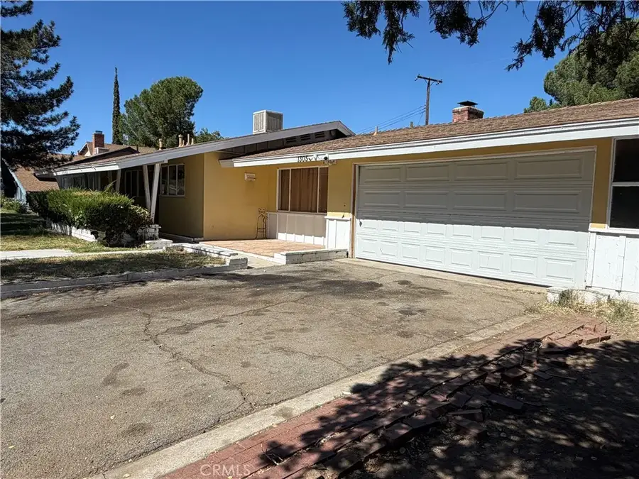 1305 Avenue J3 East, Lancaster, CA 93535 - #3
