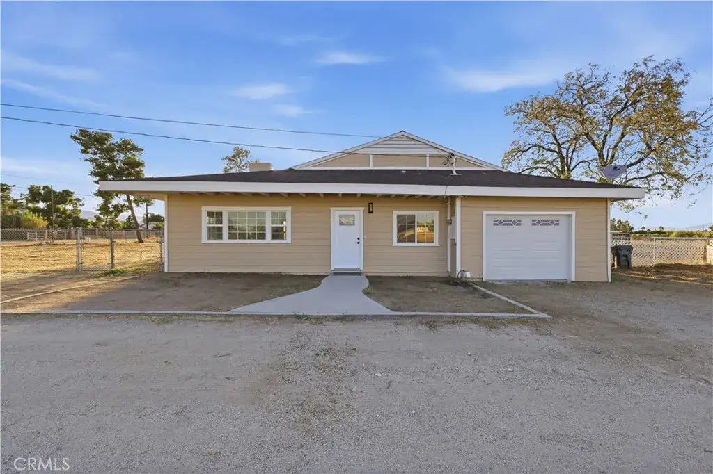 2531 W Avenue M4, Palmdale, CA 93551 - #1