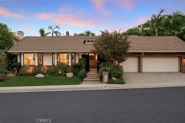 5959 Woodland View Drive, Woodland Hills, CA 91367