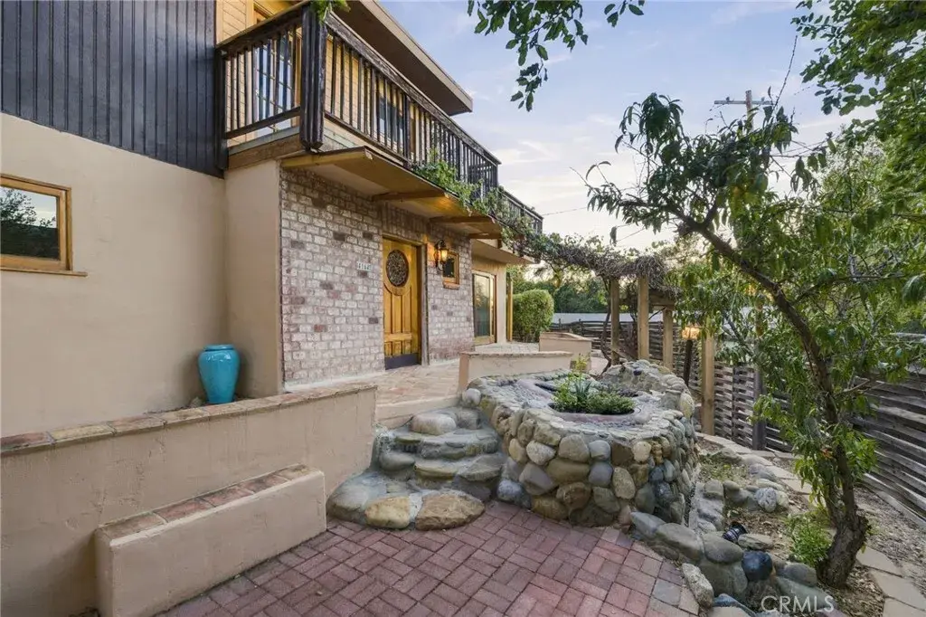 4164 Prasa Road, Woodland Hills, CA 91364 - #1