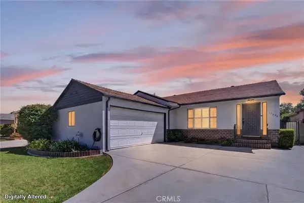 17640 Kittridge Street, Lake Balboa, CA 91406