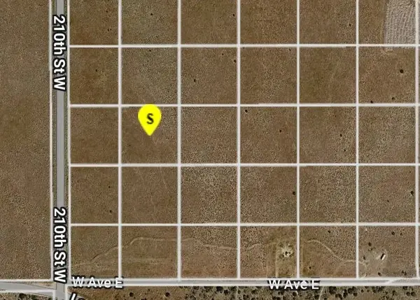 208 W Avenue D-13, Lancaster, CA 93536
