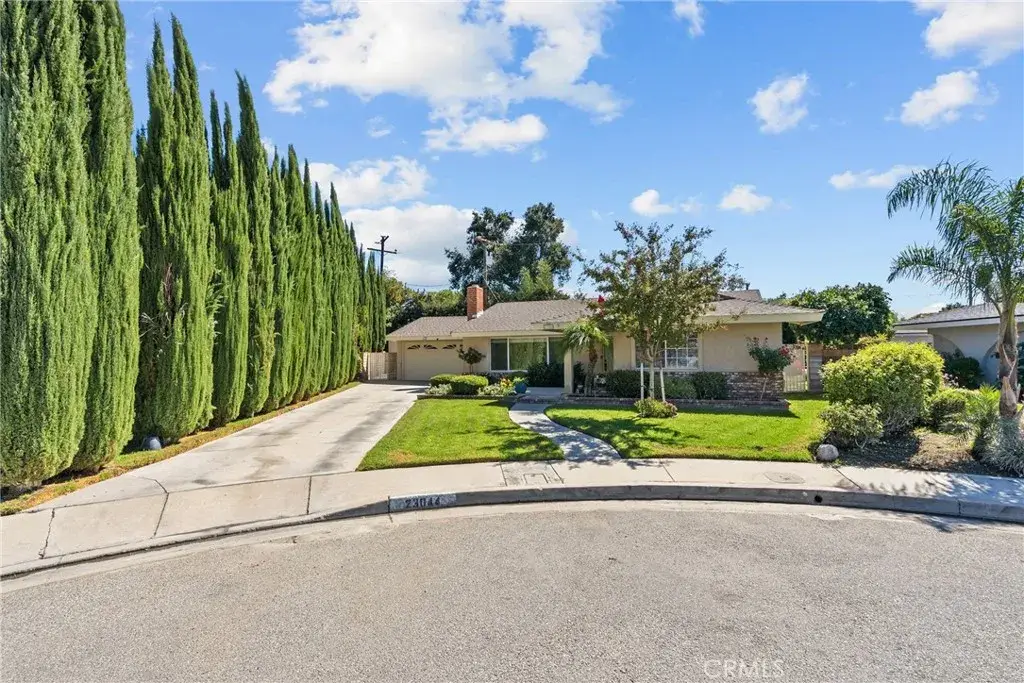 23044 Hilse, Newhall, CA 91321 - #1