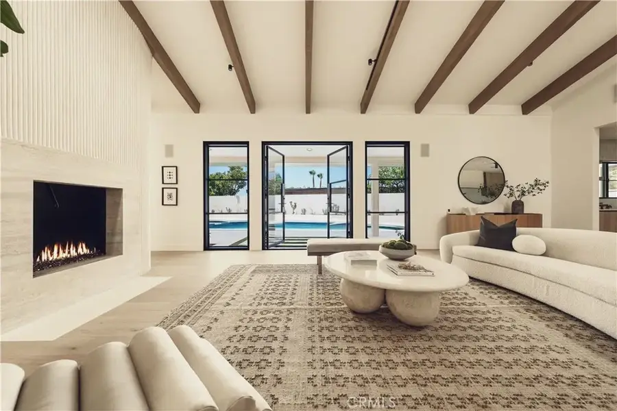 4195 Alonzo Ave, Encino, CA 91316 - #3