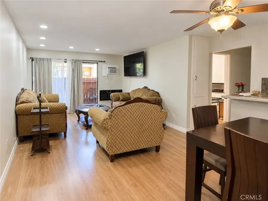 17900 Sherman #504, Reseda, CA 91335 - #2