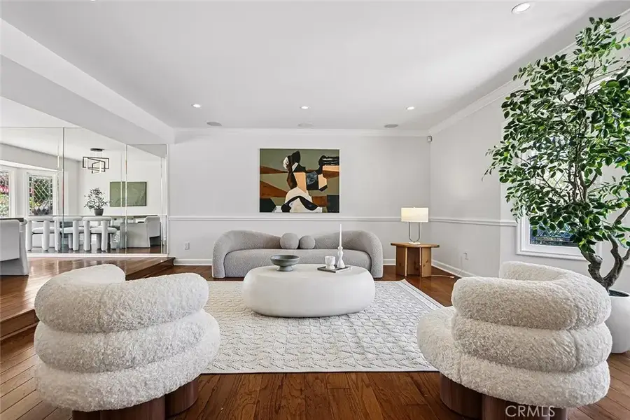 17002 Dearborn, Northridge, CA 91325 - #3
