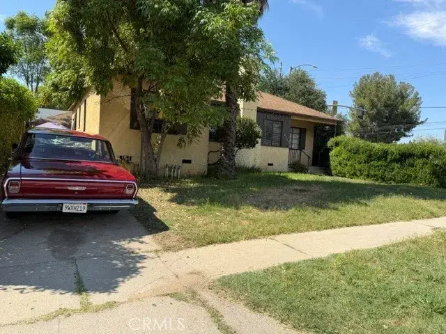 6361 Blucher Avenue, Van Nuys, CA 91411 - #1