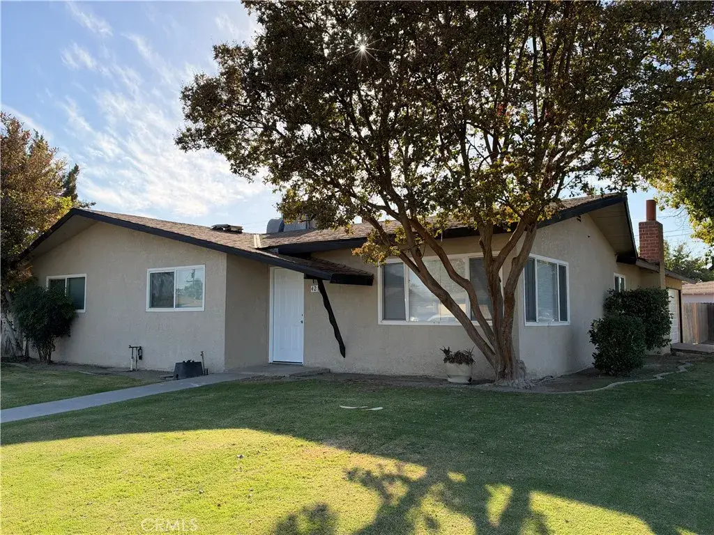 4213 Kenny Street, Bakersfield, CA 93307 - #1