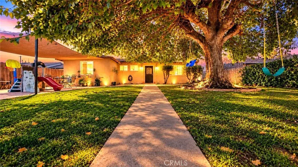 909 Meredith, Bakersfield, CA 93304 - #1