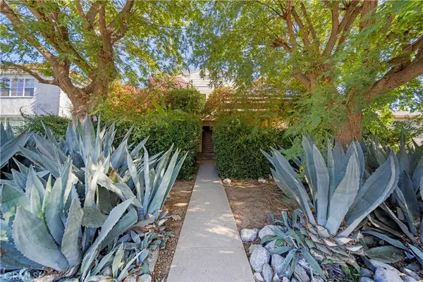 911 21st Street #B, Santa Monica, CA 90403