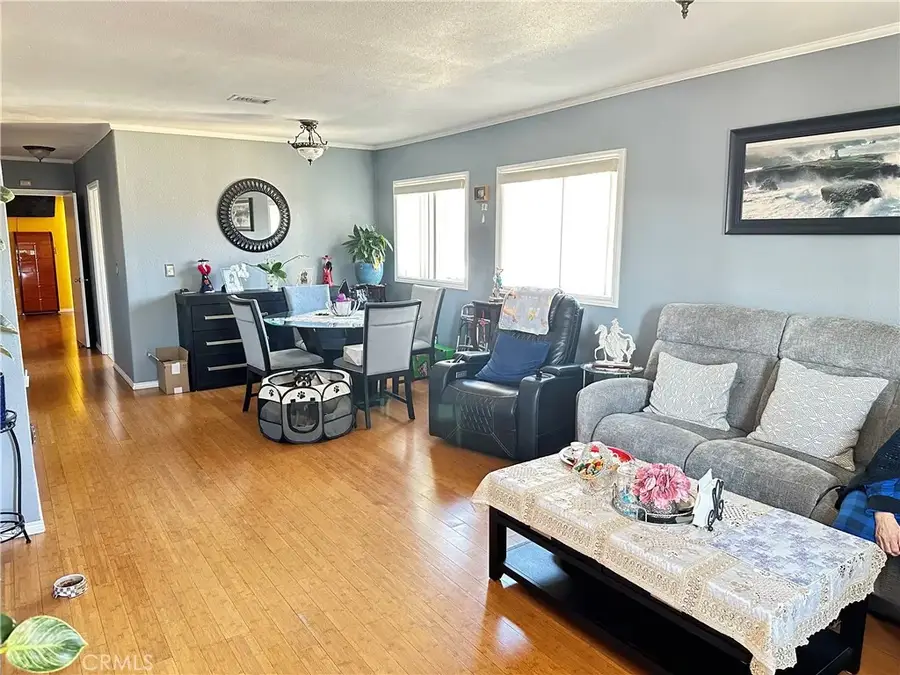 1415 N Mariposa, Los Angeles, CA 90027 - #3