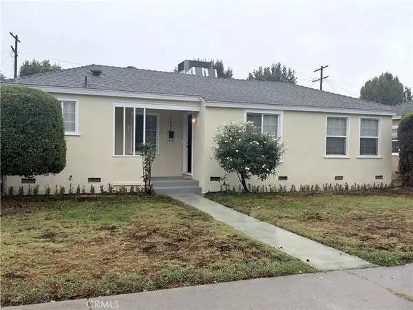 17822 Vanowen, Reseda, CA 91335