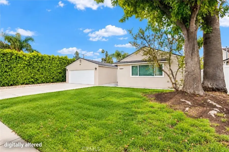 15809 Kingsbury Street, Granada Hills, CA 91344 - #3