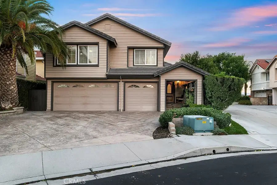 24239 Bella Court, Newhall, CA 91321 - #2