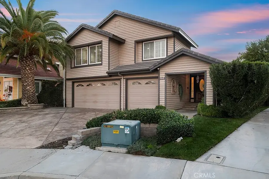 24239 Bella Court, Newhall, CA 91321 - #3