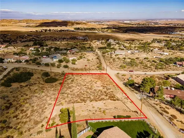 14 Camares, Palmdale, CA 93551