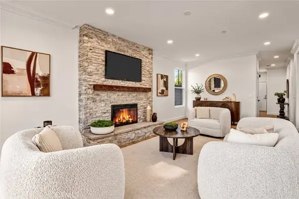 20151 Strathern Street, Winnetka, CA 91306