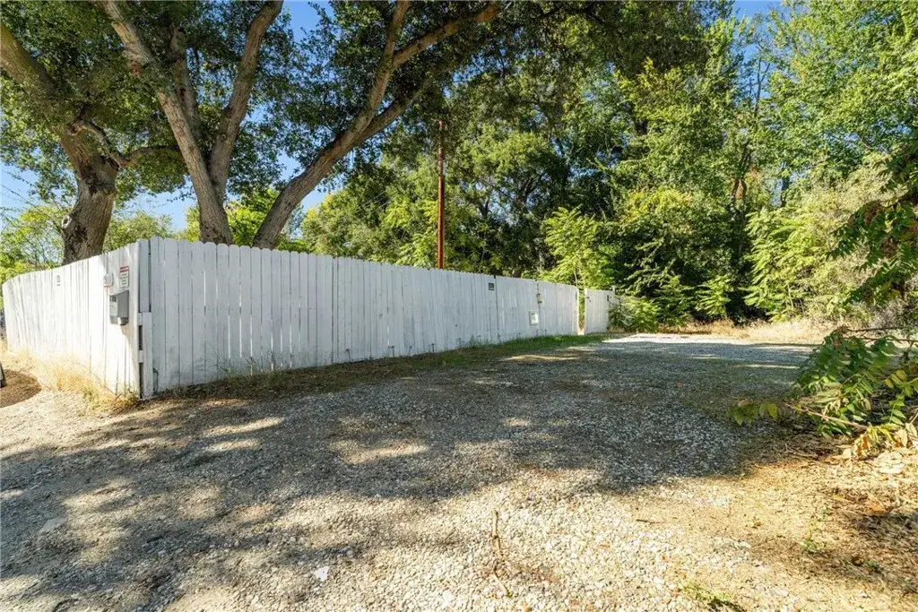 13111 Sierra Highway, Agua Dulce, CA 91390 - #1