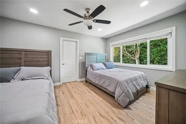 9509 Jellico Avenue, Northridge, CA 91325