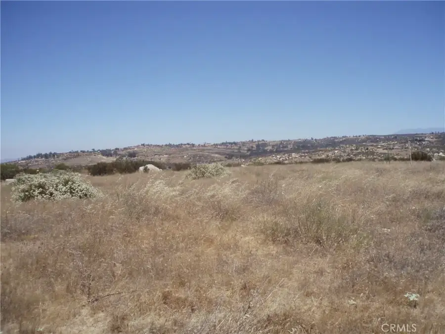 6 Avenida Sierra Rojo, Hemet, CA 92544 - #3