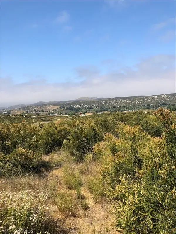 60 Madera, Hemet, CA 92544