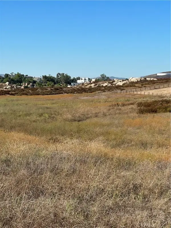 48 Mazoe, Winchester, CA 92596
