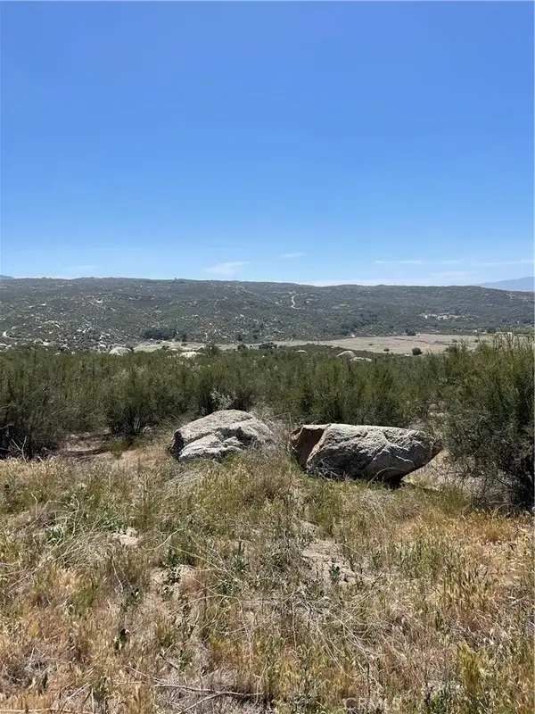 35410 Willow Creek, Hemet, CA 92544