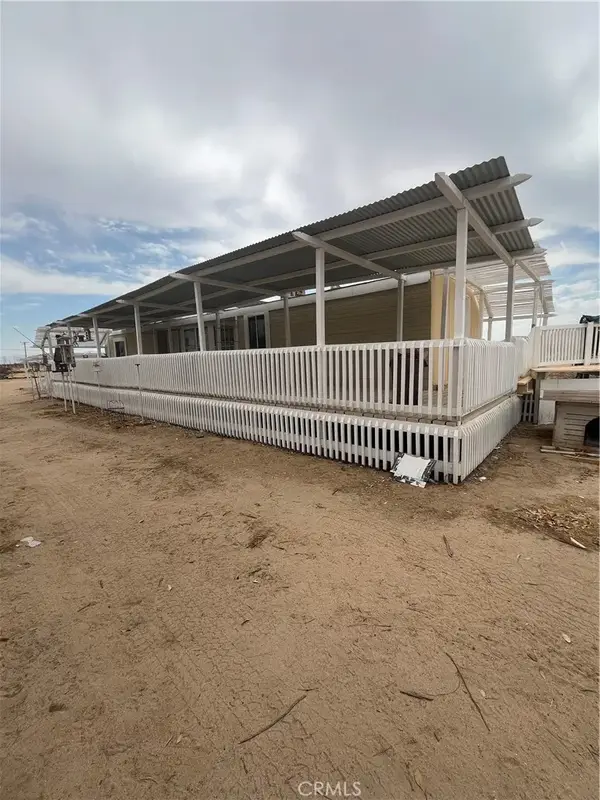 40694 Mountain View Road, Newberry Springs, CA 92365