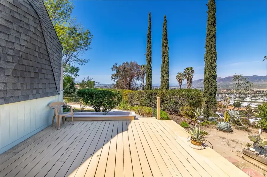 26227 Grant Avenue, Hemet, CA 92544 - Image #2